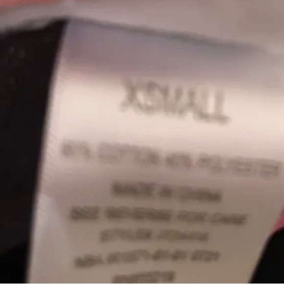 Sweater - Picture 4 of 5